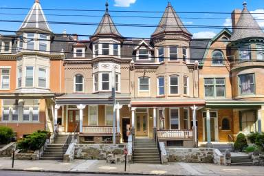 Main picture of 827-829 W Linden St