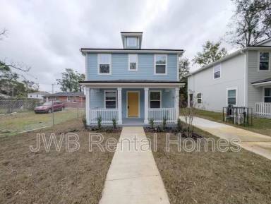 Main picture of 1466 Mason Ave