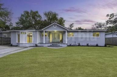 Main picture of 6036 Glenn Rose Dr