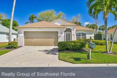 Main picture of 15581 Beachcomber Ave