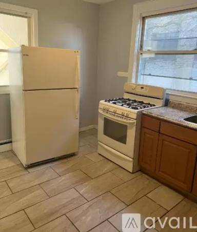 Main picture of 42 S 17th St