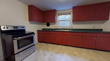 Main picture of 63 Wellington Ave