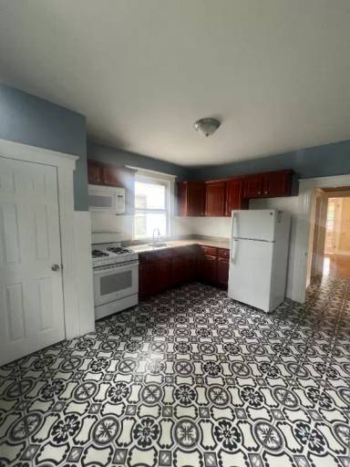 Main picture of 18 Cambridge St