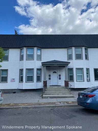 Main picture of 1112 N Walnut St