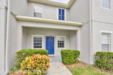 Main picture of 12966 Kings Crossing Dr