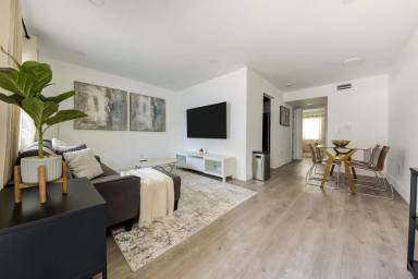 Main picture of Takomah Apartments