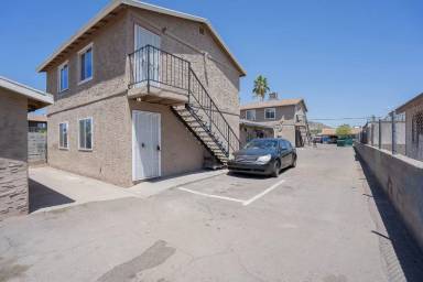 Main picture of 9606 N 11th Ave