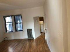 Main picture of 1706 Commonwealth Ave