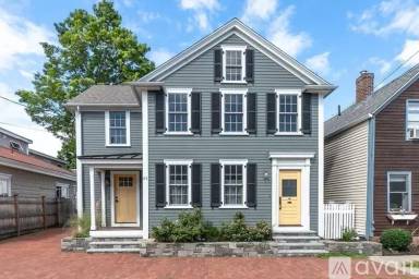 Main picture of 43 Liberty St