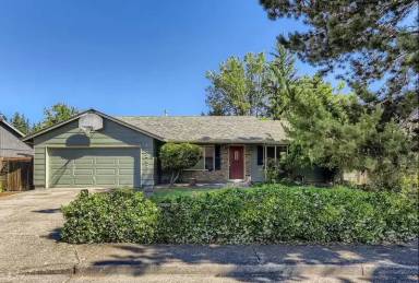 Main picture of 17267 SW Barcelona Way