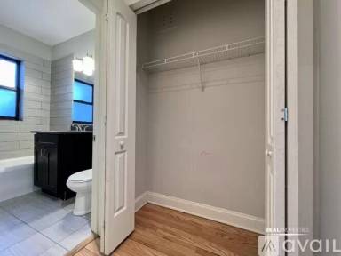 Main picture of 2834 W Palmer St