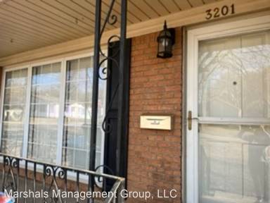 Main picture of 3201 S 18th St