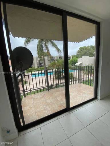 Main picture of 3581 SW 117th Ave
