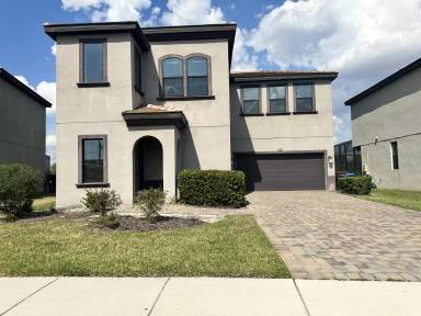 Main picture of 152 Angelas Ave