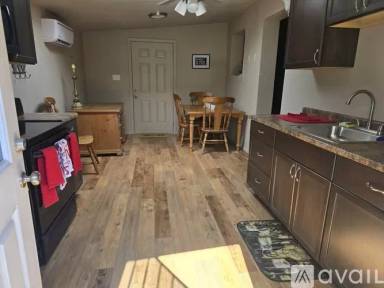 Main picture of 12835 N 22nd Pl