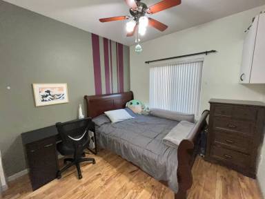 Main picture of 9531 Moon River Way