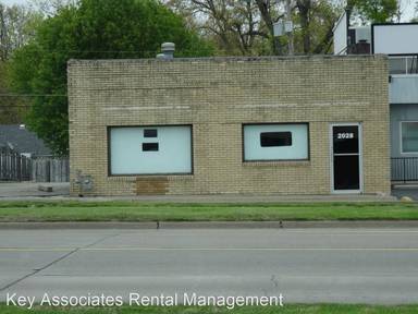 Main picture of 2022 SW Gage Blvd