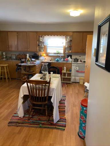 Main picture of 1232 S 9th St