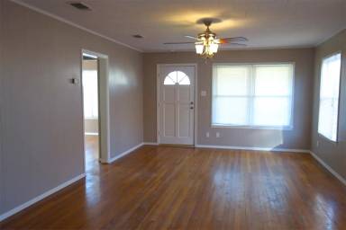 Main picture of 1328 Shafter St