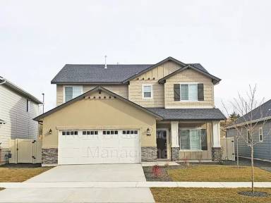 Main picture of 192 N Caracaras Way