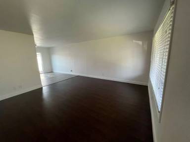 Main picture of 35189 Lido Blvd
