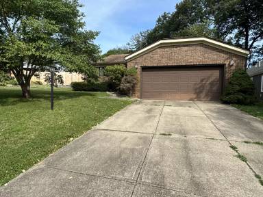 Main picture of 638 Woodbine
