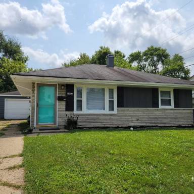 Main picture of 8203 E 50th St
