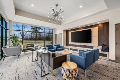 Main picture of Aura At Innovation Square