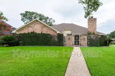 Main picture of 11502 Conestoga Lane Ct