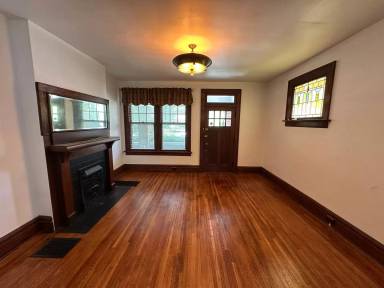 Main picture of 273 Thurman Ave