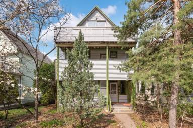 Main picture of 2224 26th Ave S