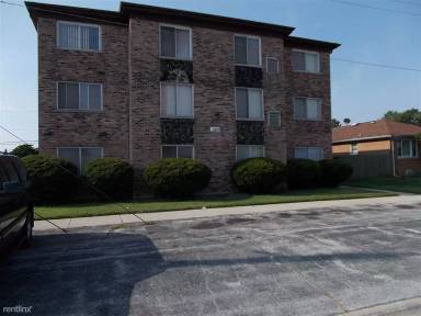 Main picture of 1701 State St