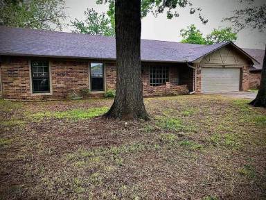 Main picture of 2813 Oakview Rd