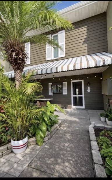 Main picture of 727 N Himes Ave