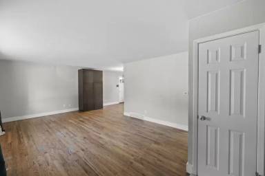 Main picture of 1033 Turley Dr