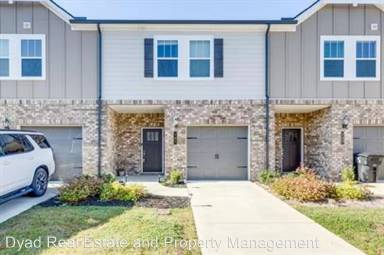 Main picture of 725 Prairie View Dr