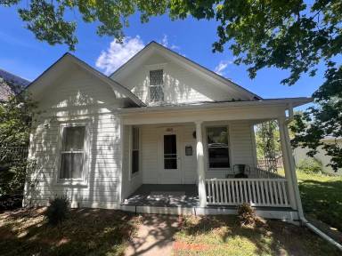 Main picture of 435 Concord Ave