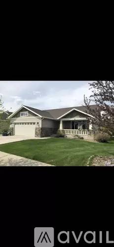 Main picture of 2703 Daisy Dr