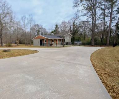 Main picture of 54 Whitehead Dr