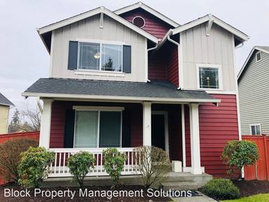 Main picture of 22675 NE Fern Reach Cir