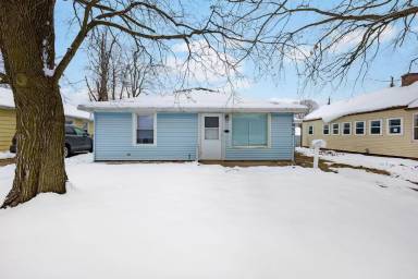 Main picture of 1431 E Dayton St