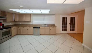 Main picture of 5106 Lerwick Dr