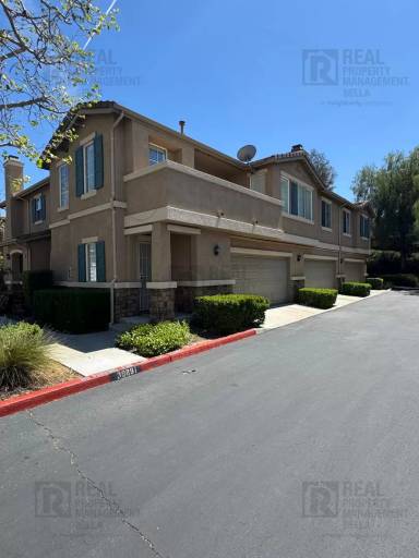 Main picture of 39891 Millbrook Way