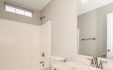 Main picture of 5025 Towne Park Dr