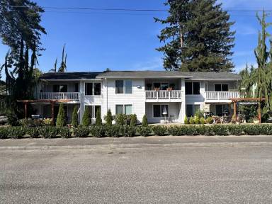 Main picture of 904 Cleveland Ave