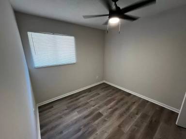 Main picture of 1501 8th Ave