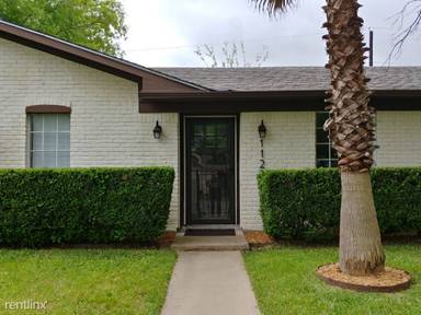 Main picture of 1123 Plymouth Dr