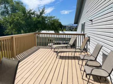 Main picture of 1332 River St