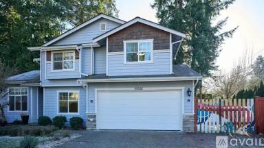 Main picture of 10028 124th Ave NE