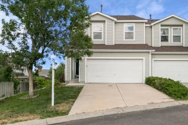 Main picture of 22196 E Berry Pl